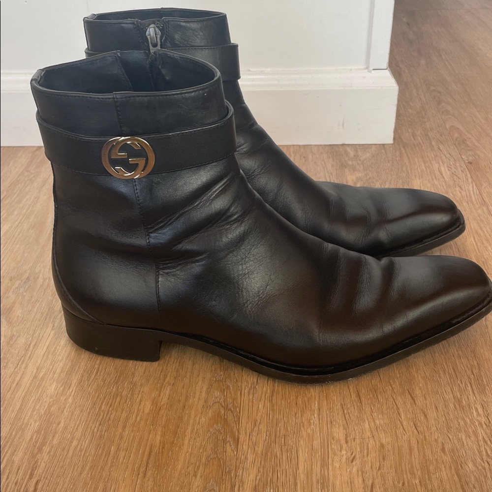 Gucci Black Leather Boots with Silver Accent - Picture 1 of 4